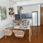 Calma House