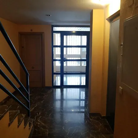 Calma House