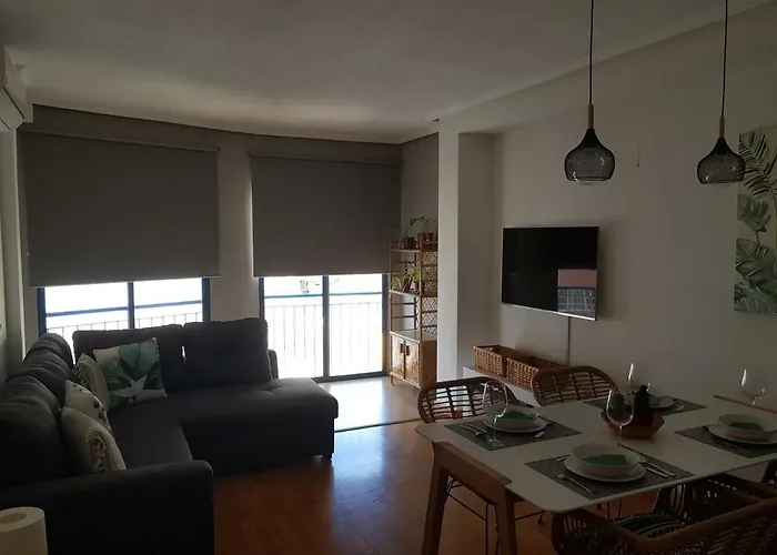 Calma House 公寓 *